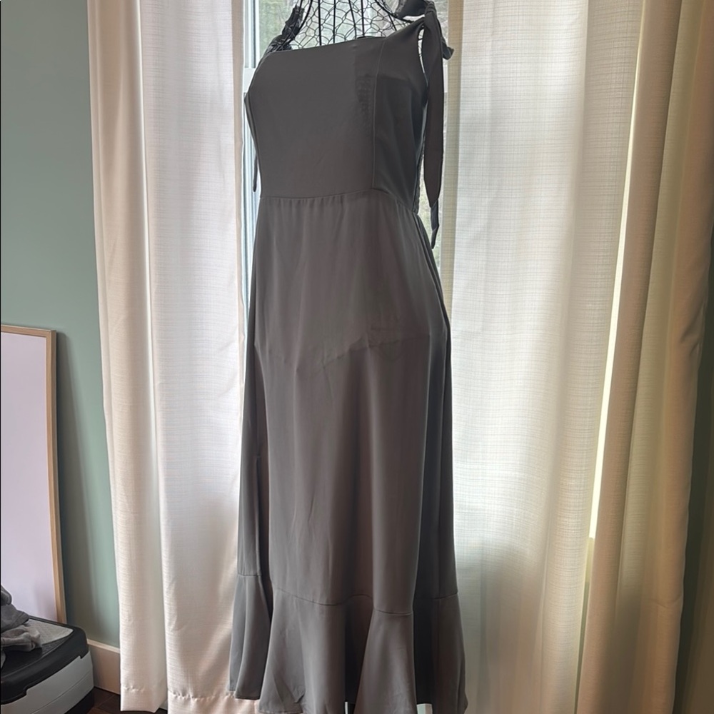 Elegant Gray Sleeveless Dresslightweight fun dress blue gray color.